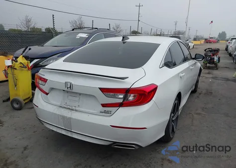 2022 Honda Accord Sport 2.0T z USA, uszkodzony, nr VIN 1HGCV2F37NA004643